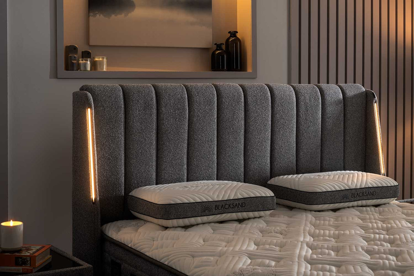 Boxspringbett-Set inkl. Matratze , Bambi Blacksand, Funktionsbett, H4 (Hart) Matratze, Kopfteil mit USB-Anschluss und LED-Leseleuchte